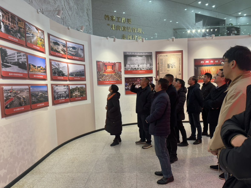 市国动办党支部开展主题党日活动2.png 市国动办党支部开展主题党日活动2.png
